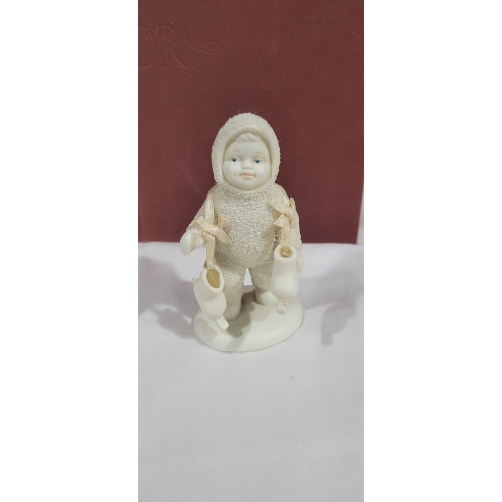Department 56 Snowbabies Figurine "Let's Go Skating" 2002-Retired